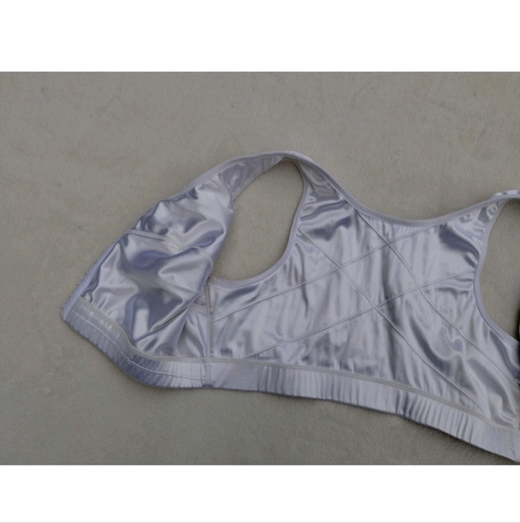 Enell Women's High Impact Sports Bra White Size 6 Minimizing Comfort Straps - Picture 9 of 10